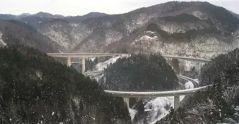 Okuizumo Orochi Loop Bridge
