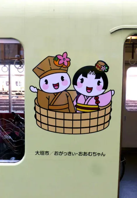 Ogakki and Oamuchan., mascots of Ogaki City 