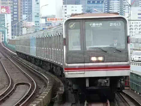 Midosuji Line Train